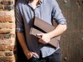 dovanos vyrams   verslo dovana naturalios odos laptop macbook sleeve imaute deklas crazy horse  man