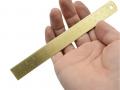 metaline auksine zalvarine varine bronzine liniuote centimetrais ir inchais 2