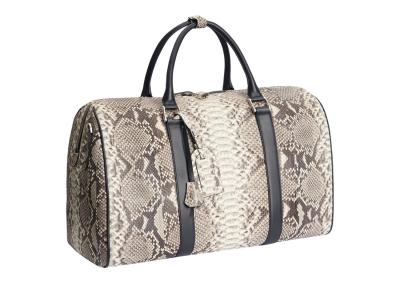 pitono odos balta moteriskas    krepsys tase  komandiruotems sportui atostogoms prabangi dovana moterims zmonai  verslininkui zmogui kuris viska turi